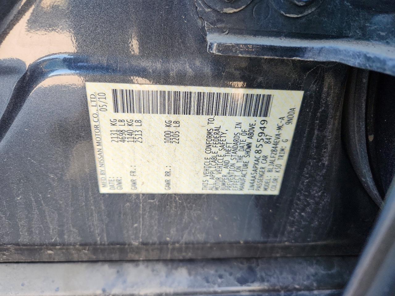 2010 NISSAN MAXIMA S photo 12