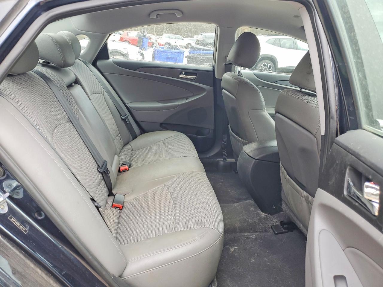 2012 HYUNDAI SONATA SE photo 10