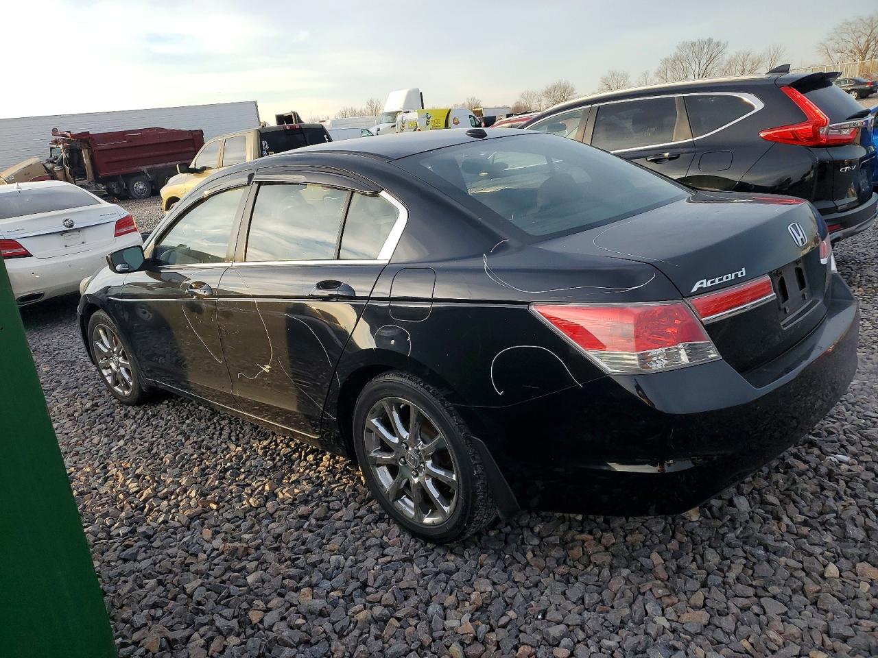 2011 HONDA ACCORD EXL photo 2