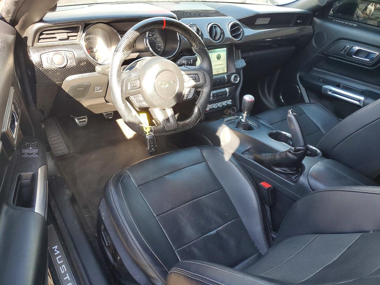 2015 FORD MUSTANG GT photo 8