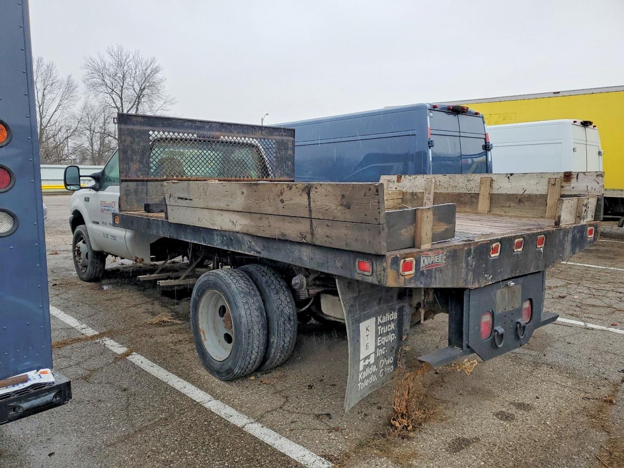 2002 FORD F550 SUPER DUTY photo 2