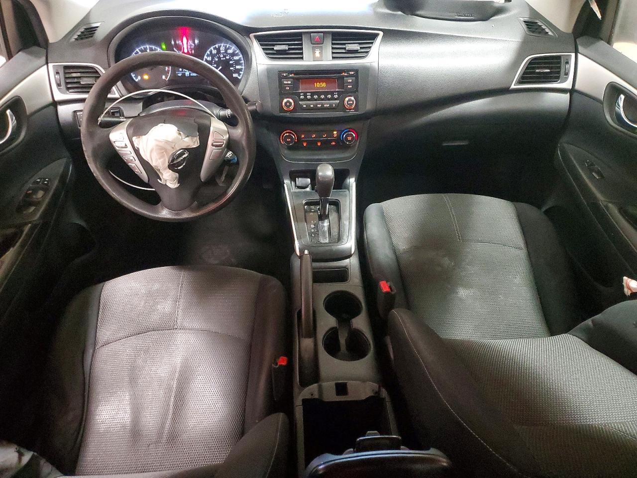 2016 NISSAN SENTRA S photo 8
