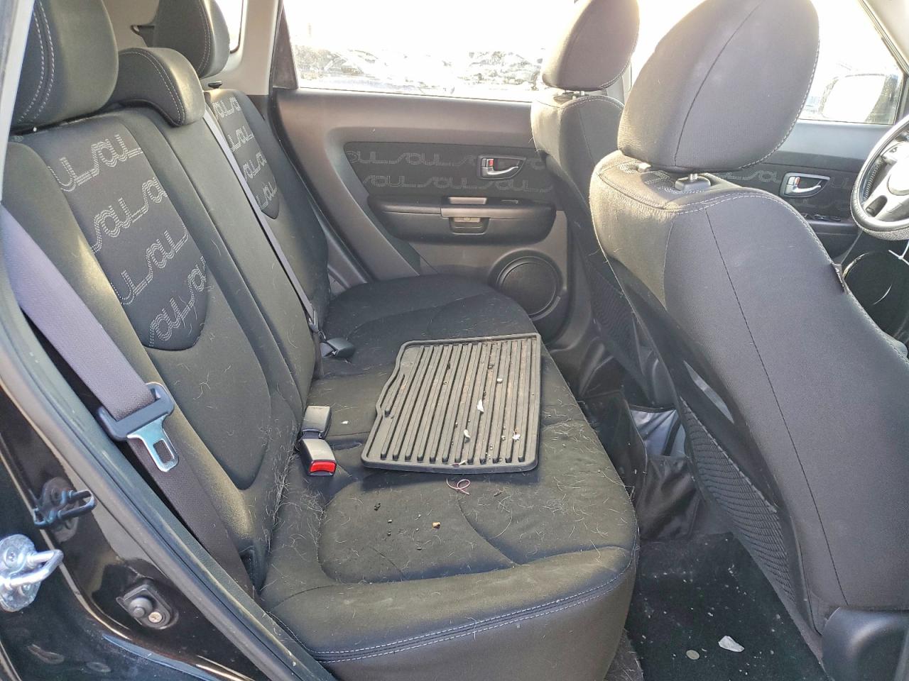 2013 KIA SOUL + photo 21