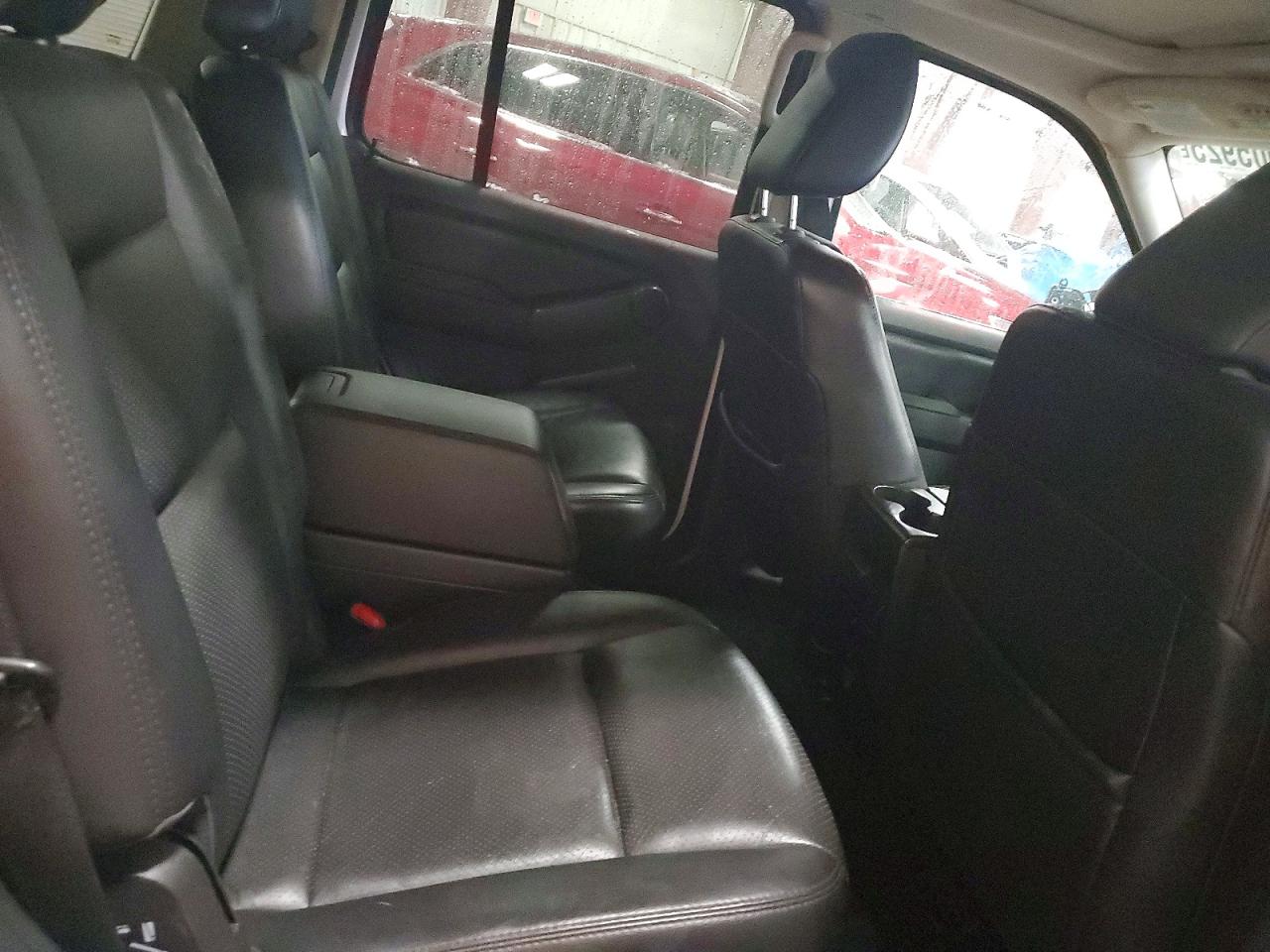 2010 FORD EXPLORER LIMITED photo 11