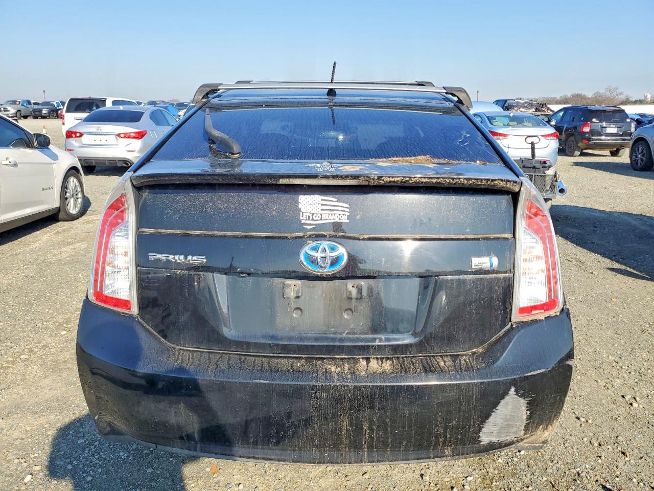 2015 TOYOTA PRIUS photo 6