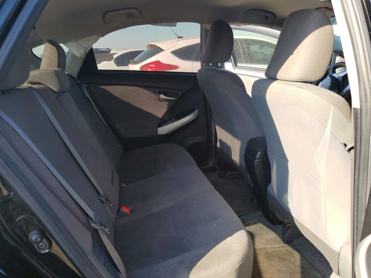 2015 TOYOTA PRIUS photo 10