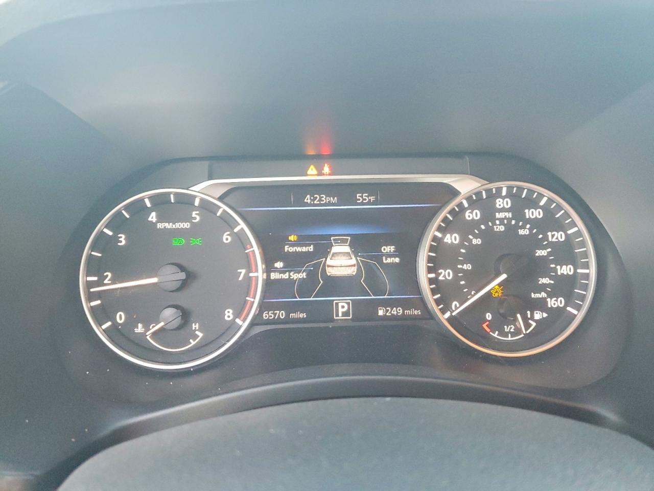 2025 NISSAN SENTRA SV photo 9