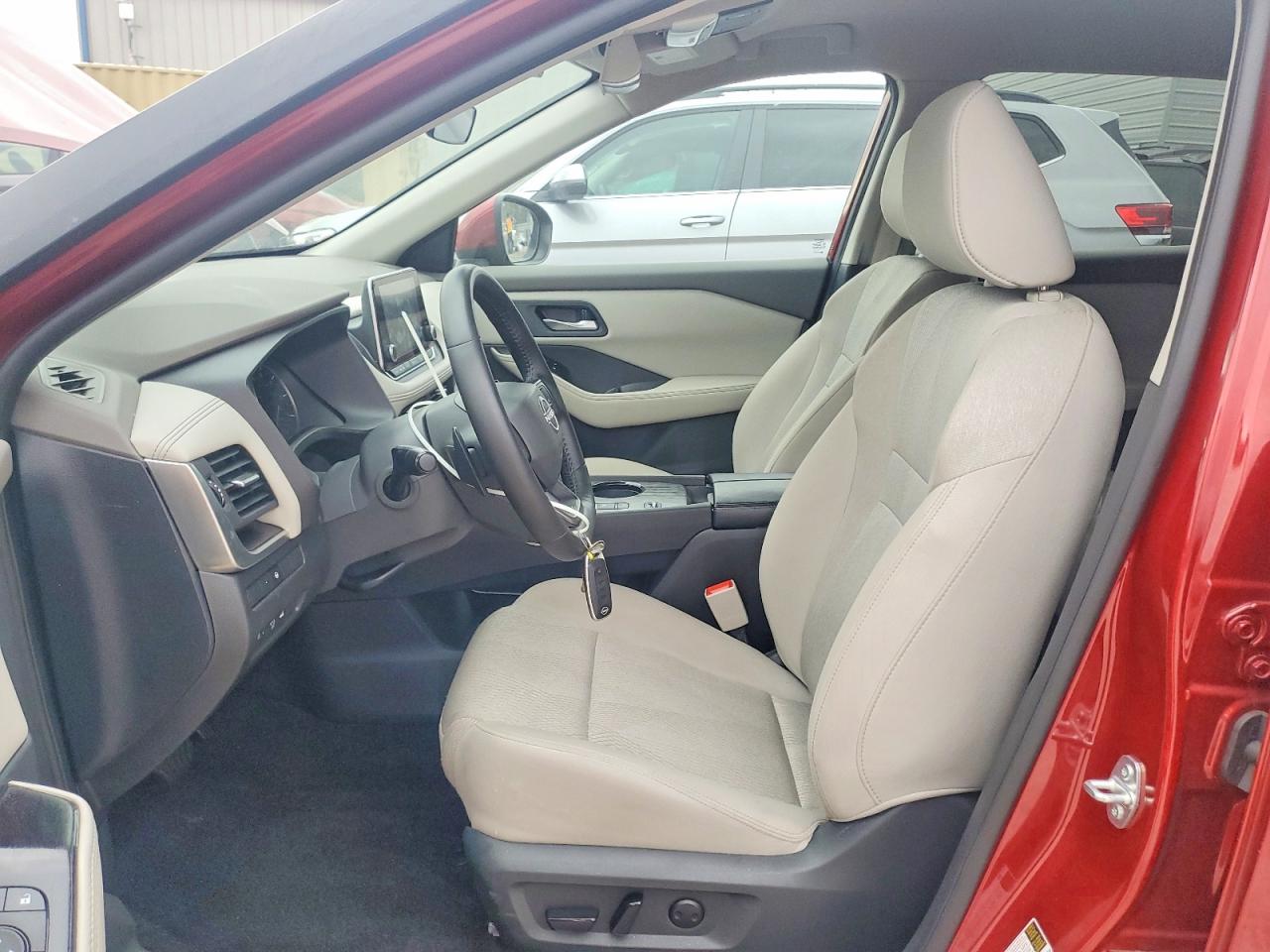 2025 NISSAN ROGUE SV photo 13
