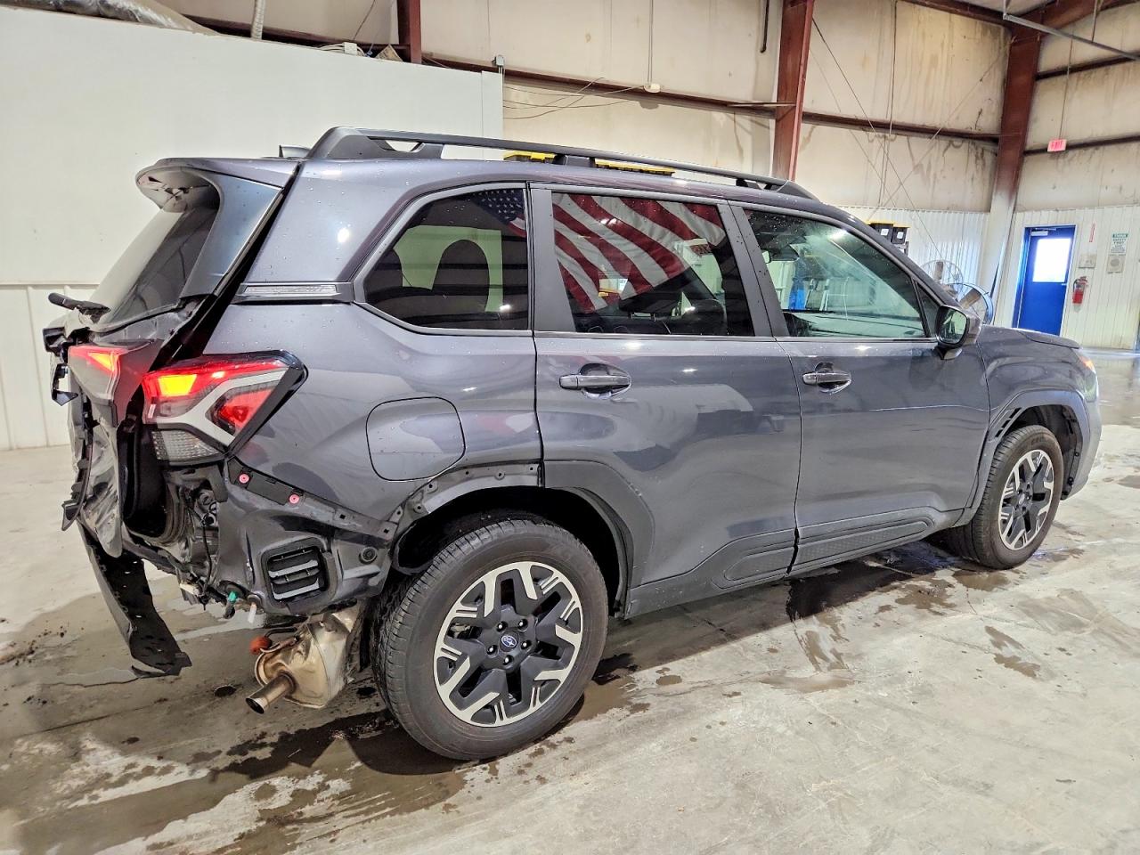2025 SUBARU FORESTER PREMIUM photo 3