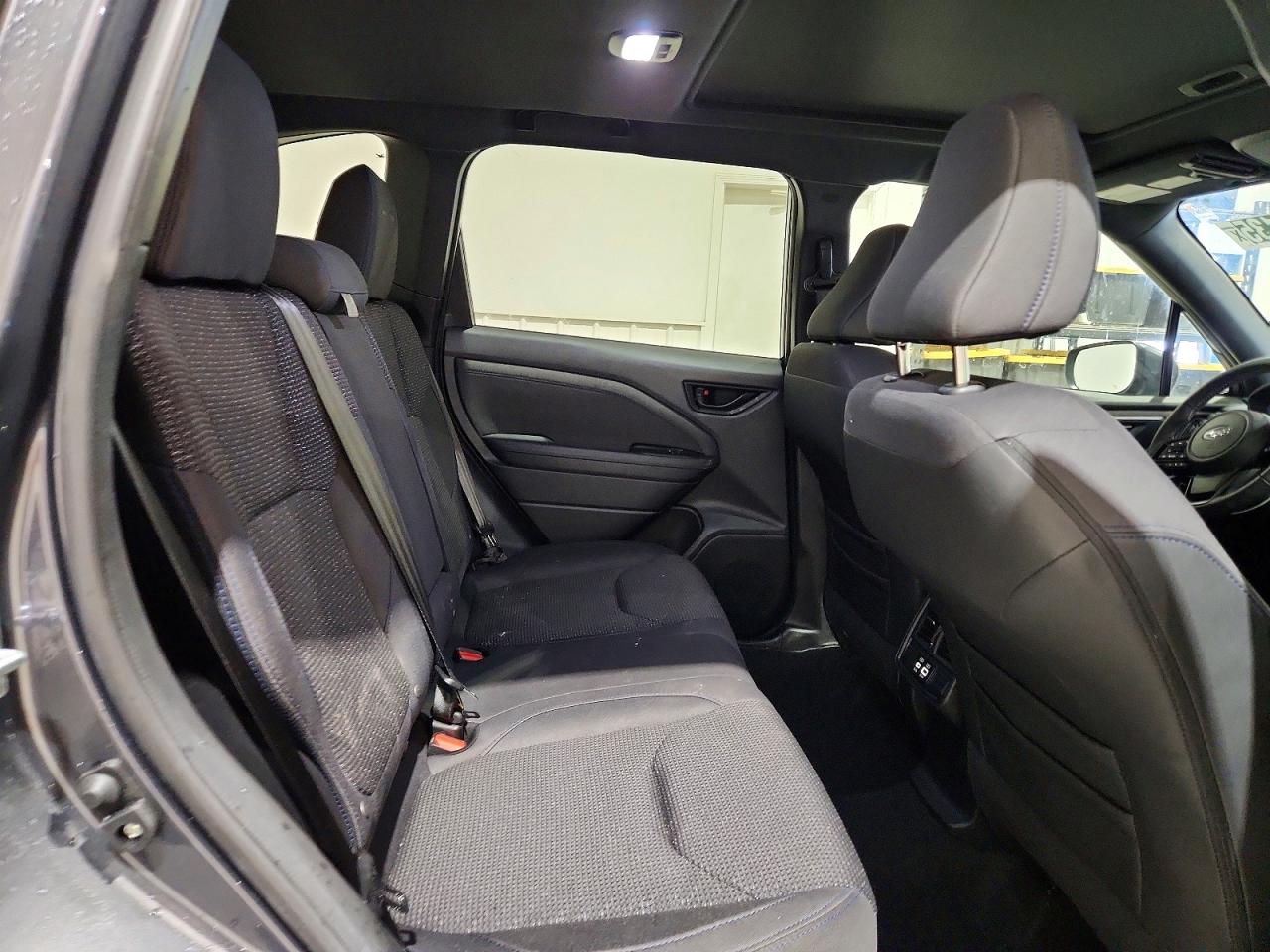 2025 SUBARU FORESTER PREMIUM photo 11