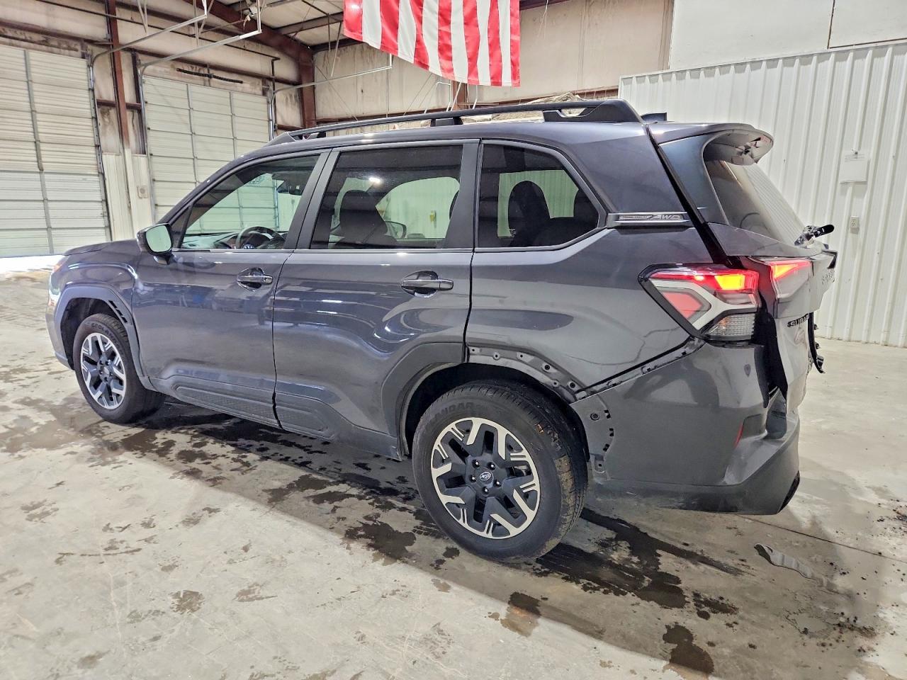 2025 SUBARU FORESTER PREMIUM photo 2