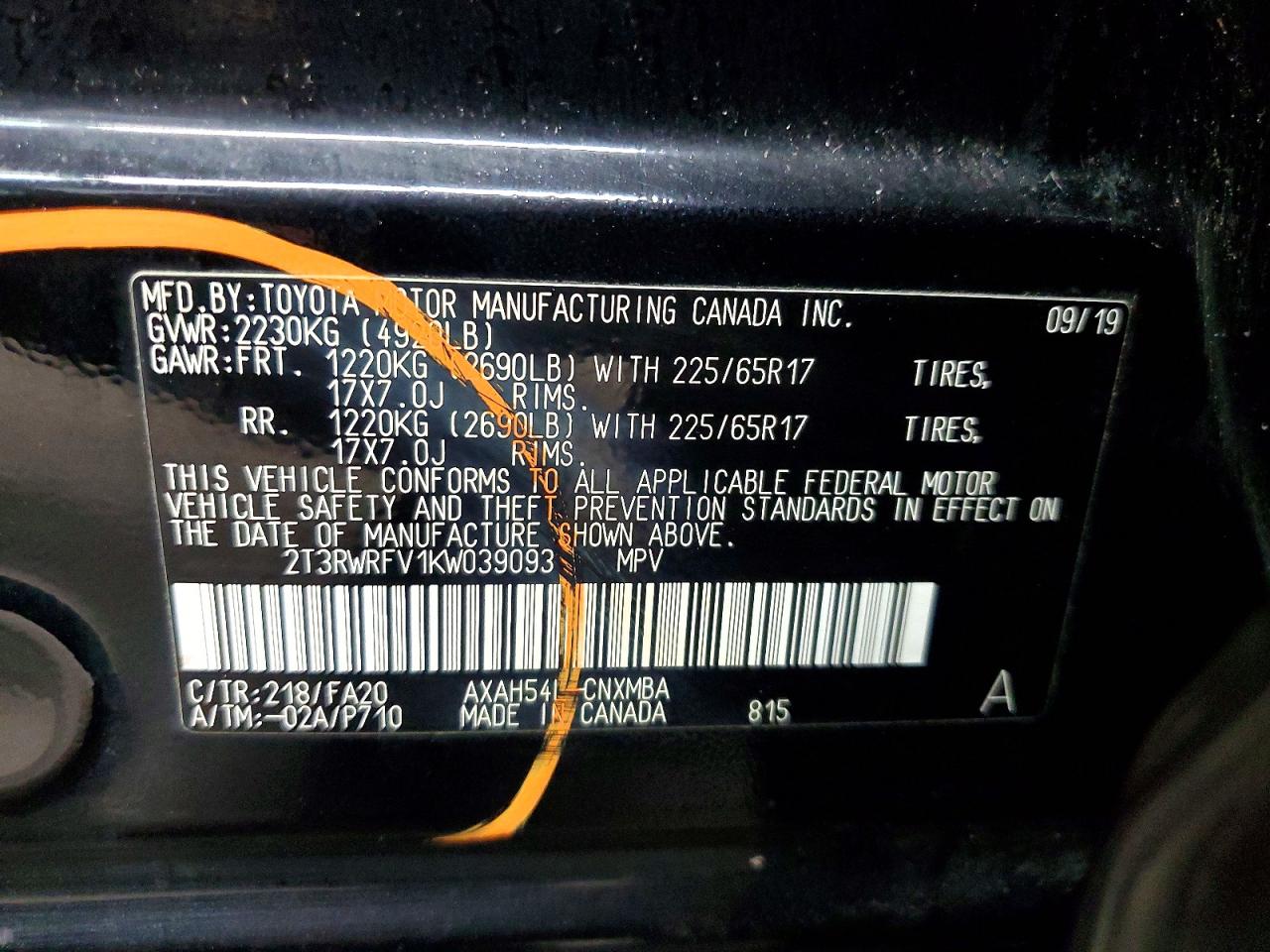 2019 TOYOTA RAV4 XLE photo 13