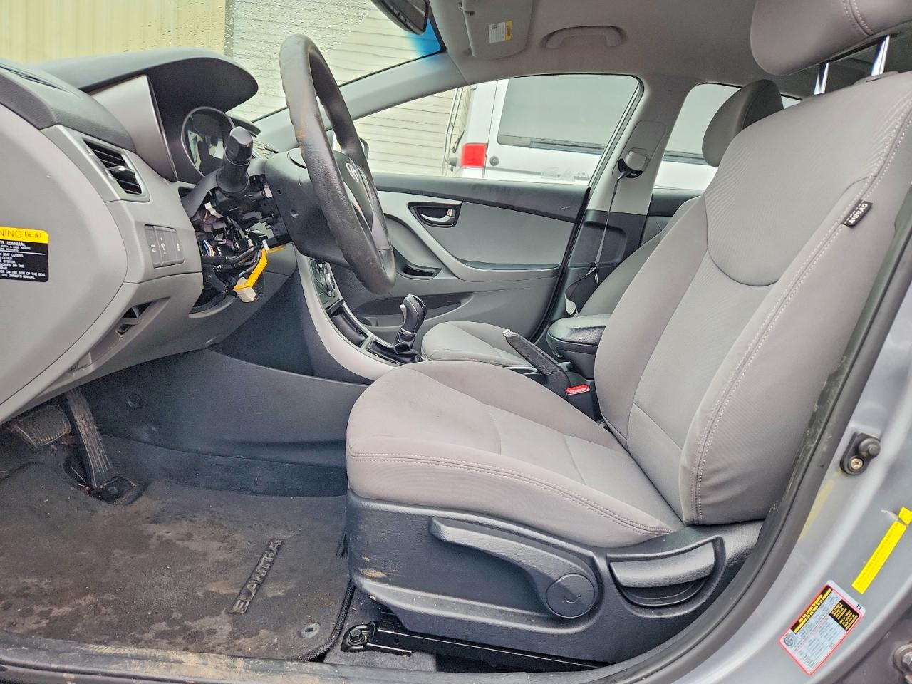 2015 HYUNDAI ELANTRA SE photo 7