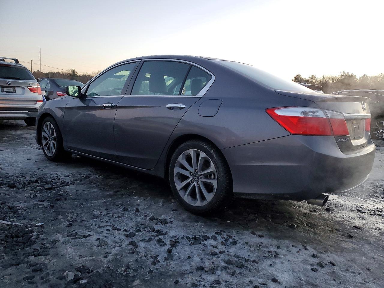 2014 HONDA ACCORD SPORT photo 2