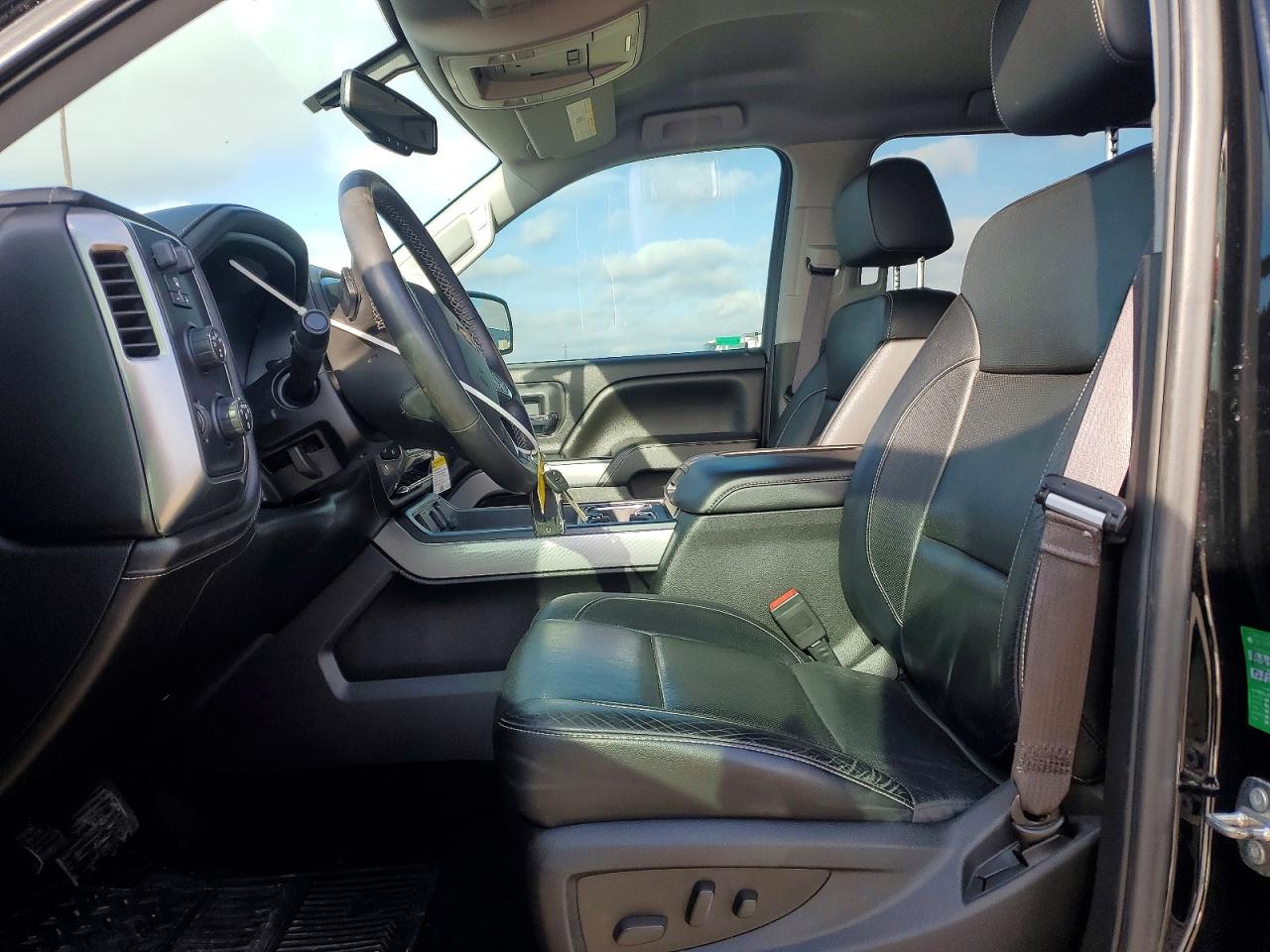 2016 CHEVROLET SILVERADO K1500 LTZ photo 7