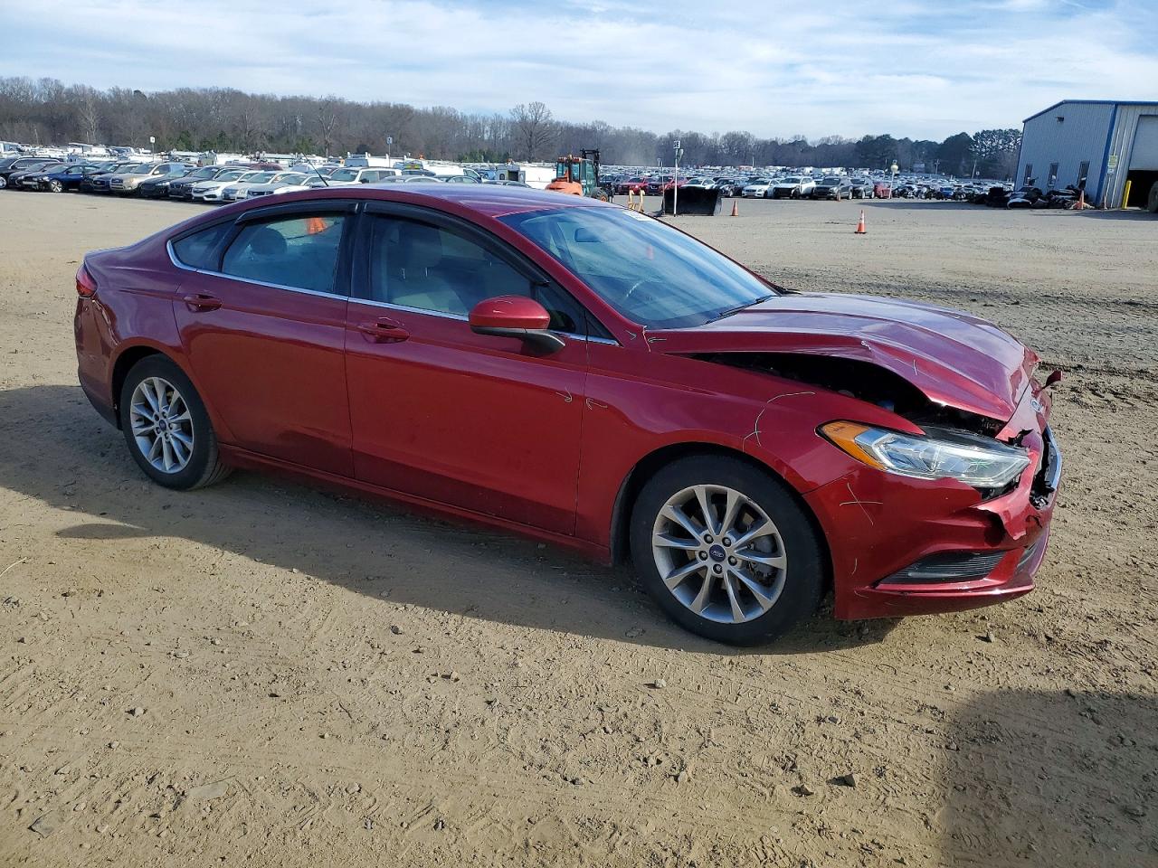 2017 FORD FUSION SE photo 4