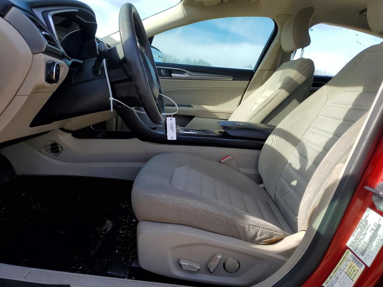 2017 FORD FUSION SE photo 7