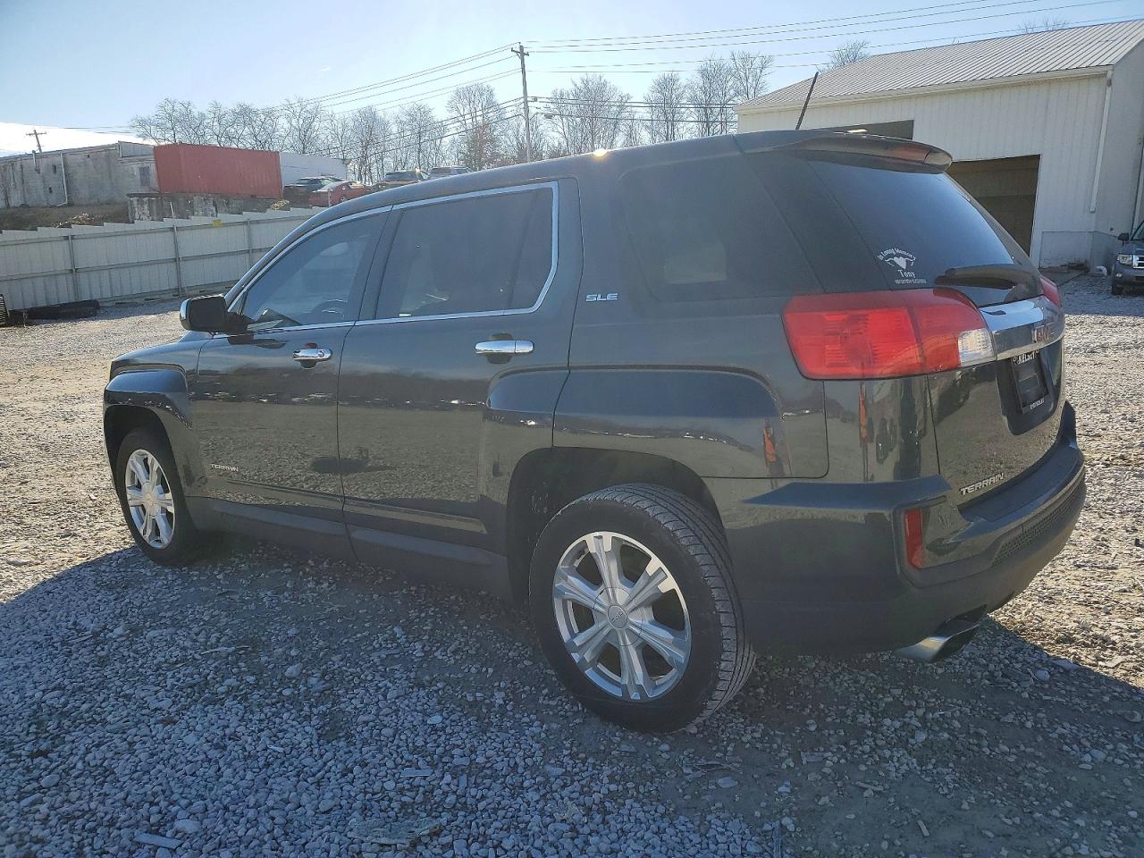 2017 GMC TERRAIN SLE photo 2