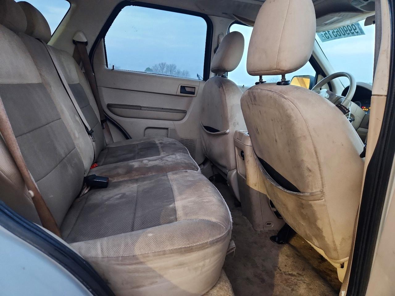 2008 FORD ESCAPE XLT photo 31