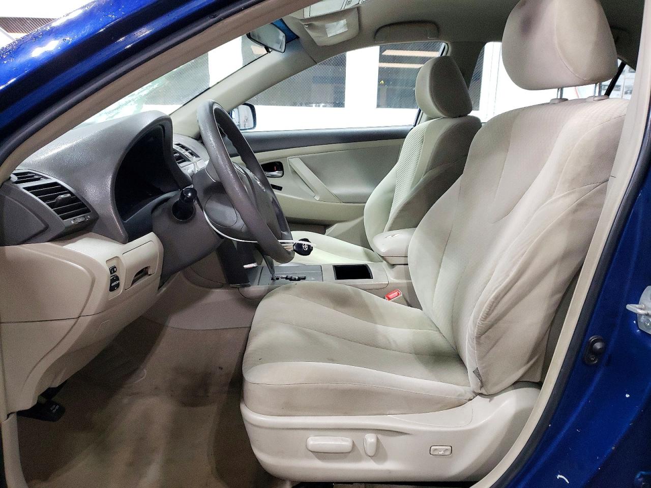 2009 TOYOTA CAMRY BASE photo 7