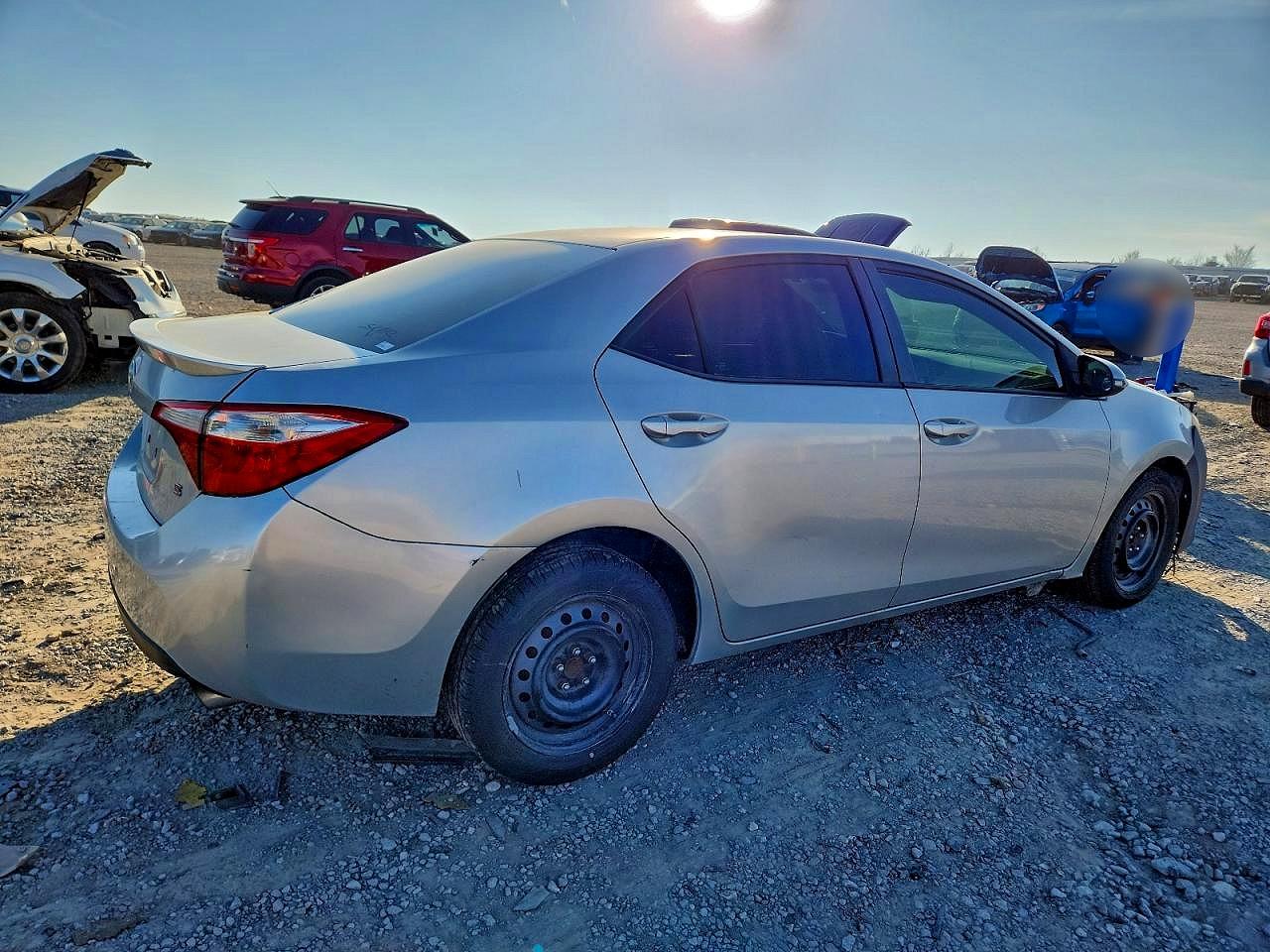 2014 TOYOTA COROLLA L photo 3