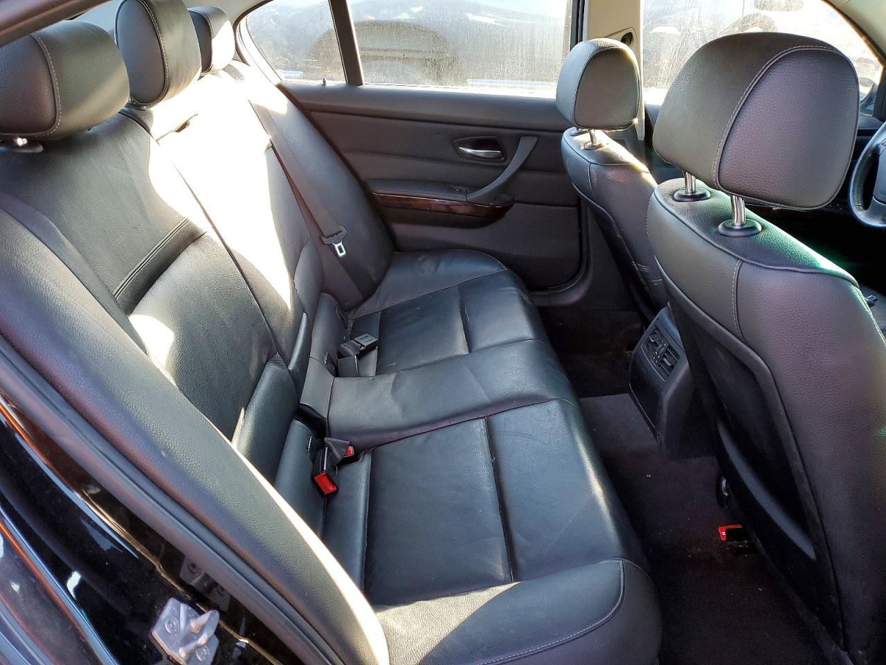 2011 BMW 328 XI photo 28