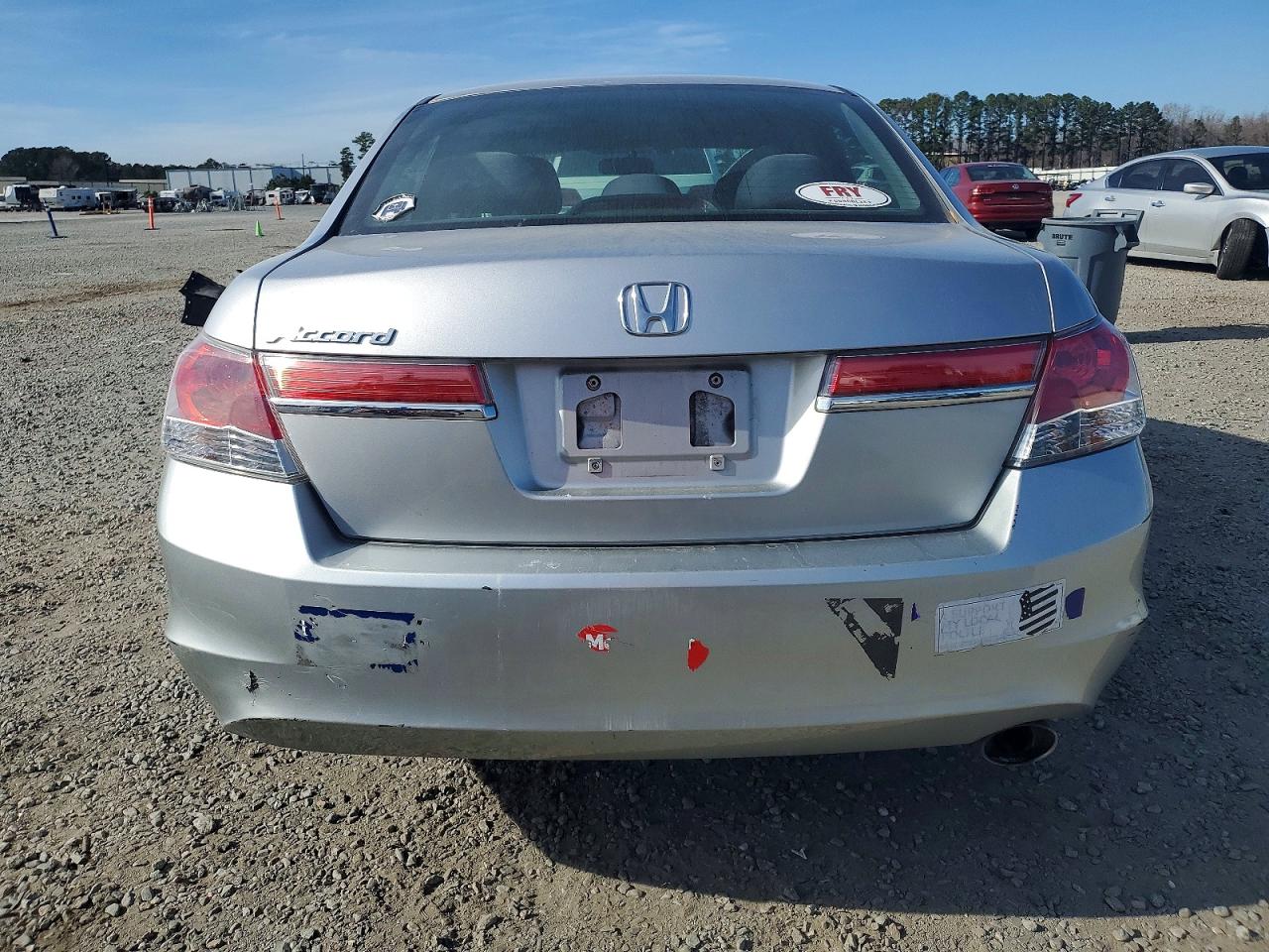 2011 HONDA ACCORD LX photo 6