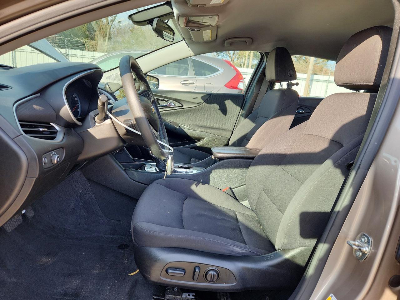 2022 CHEVROLET MALIBU LT photo 7