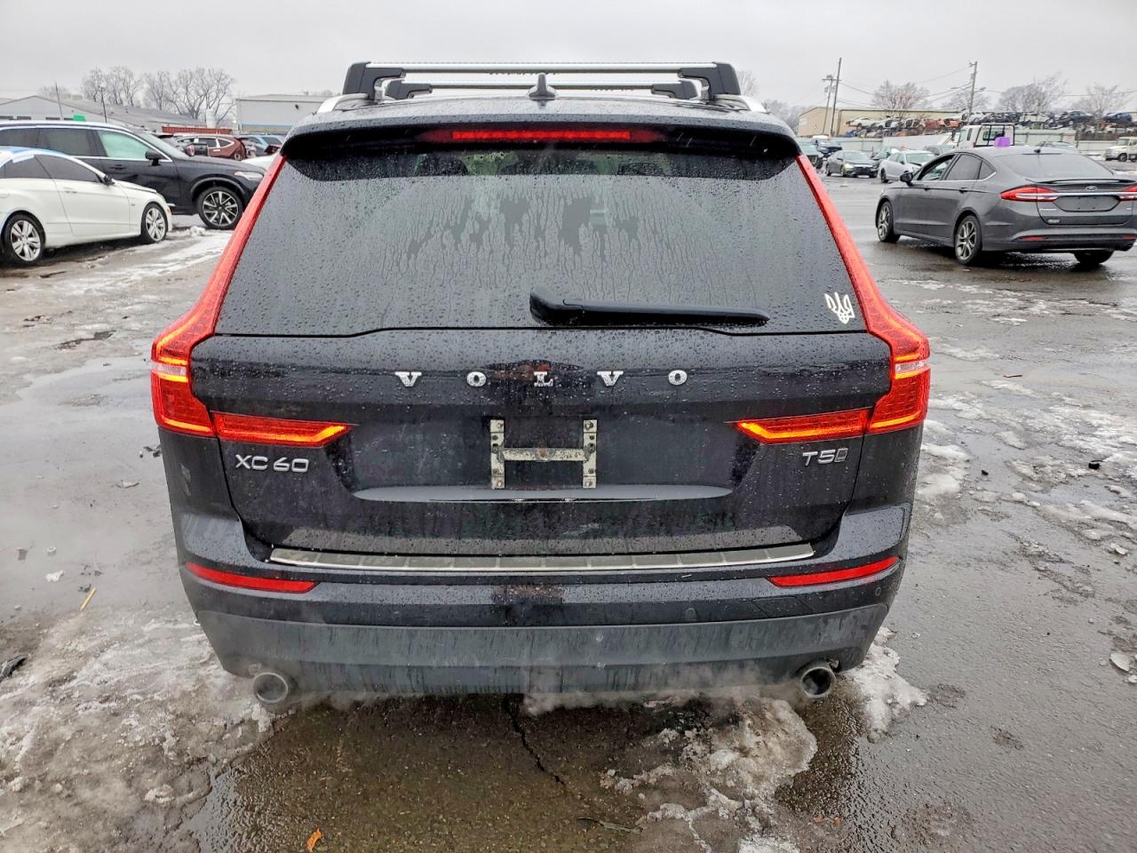 2019 VOLVO XC60 T5 photo 6