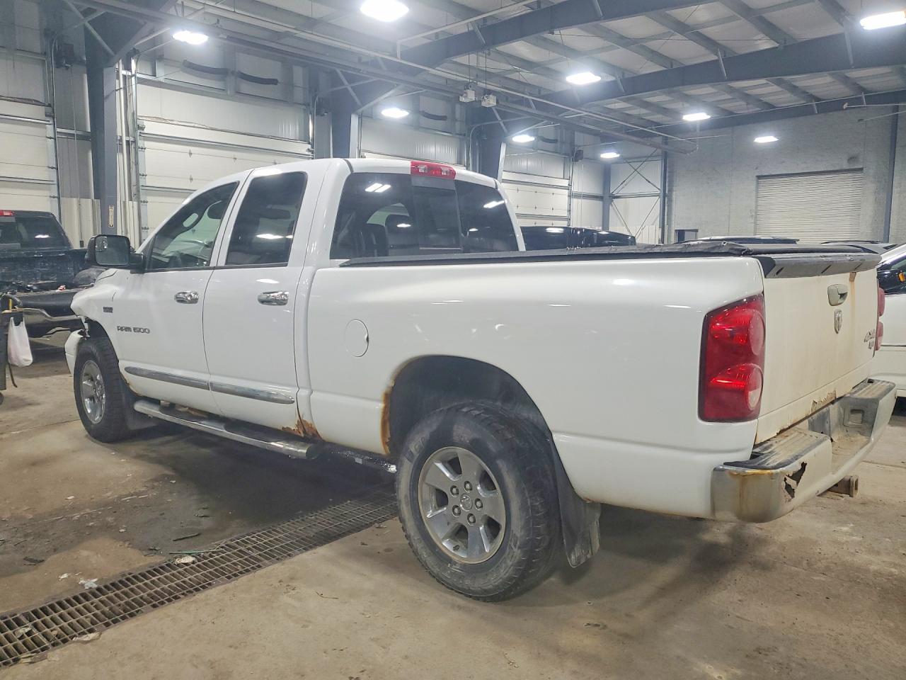 2007 DODGE RAM 1500 ST photo 2