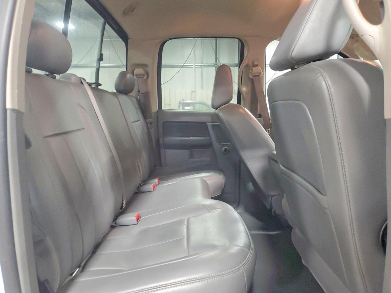2007 DODGE RAM 1500 ST photo 10