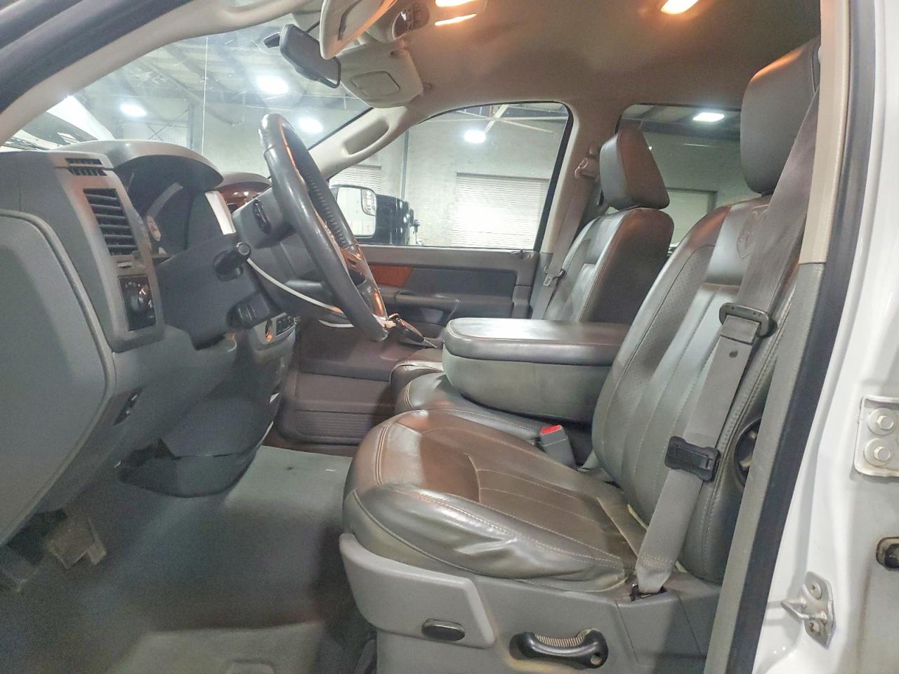 2007 DODGE RAM 1500 ST photo 7