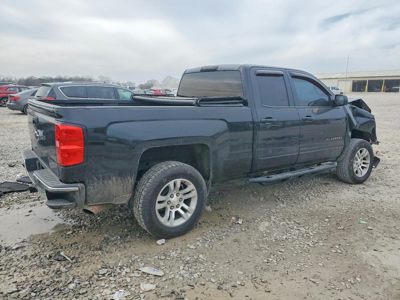 2015 CHEVROLET SILVERADO K1500 LT photo 3