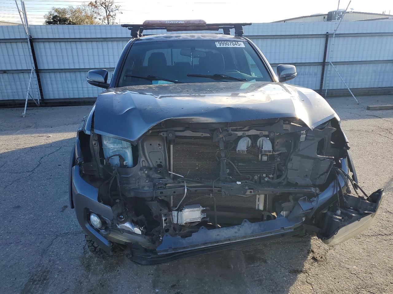 2017 TOYOTA TACOMA DOUBLE CAB photo 5