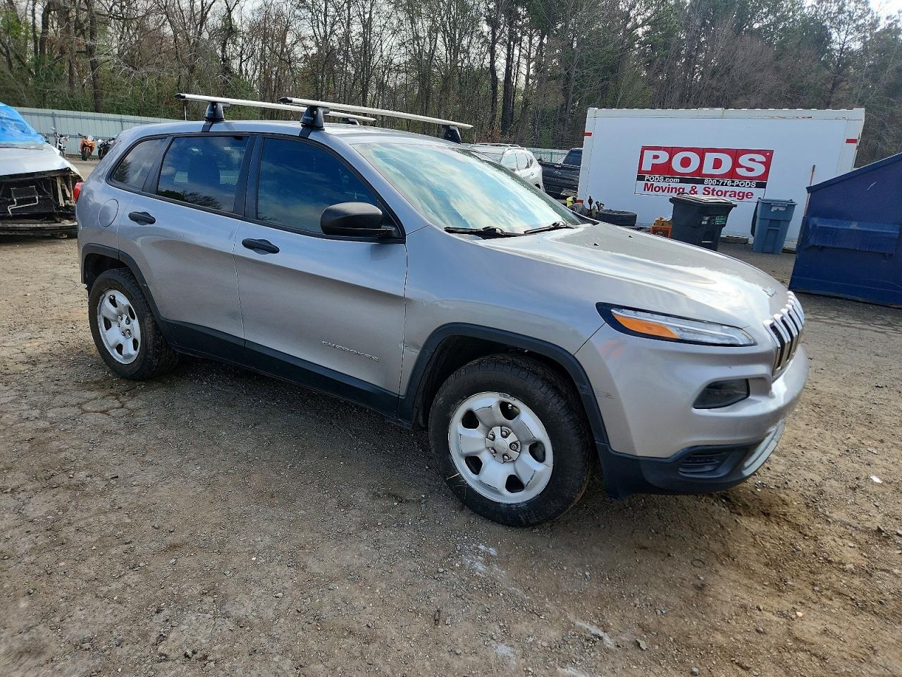 2014 JEEP CHEROKEE SPORT photo 4