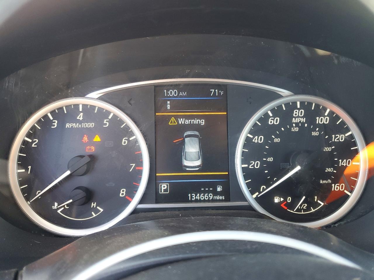 2019 NISSAN SENTRA S photo 9