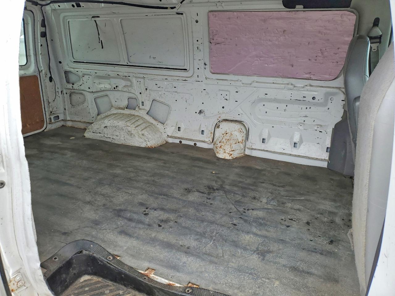 2006 FORD ECONOLINE E150 VAN photo 11
