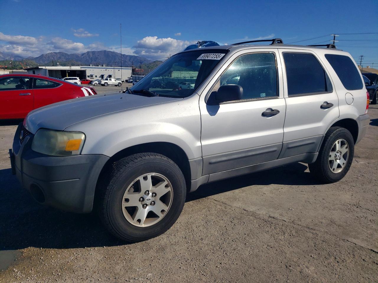 2005 FORD ESCAPE