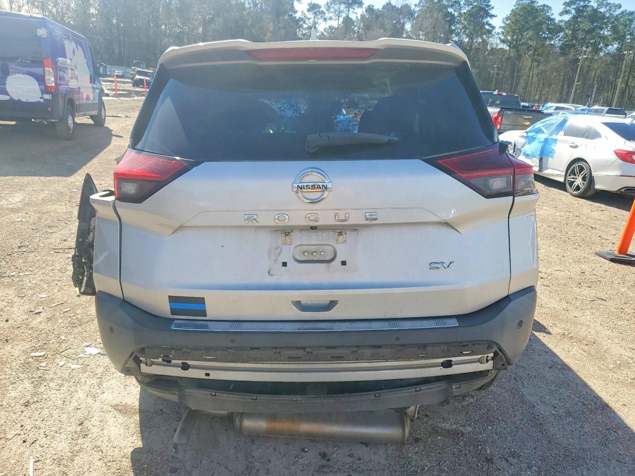 2021 NISSAN ROGUE SV photo 6