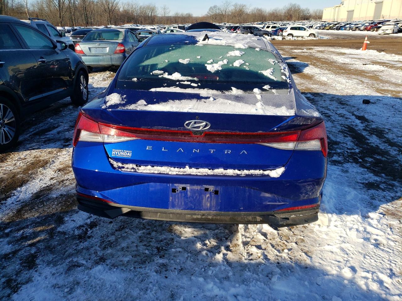 2023 HYUNDAI ELANTRA SEL photo 6