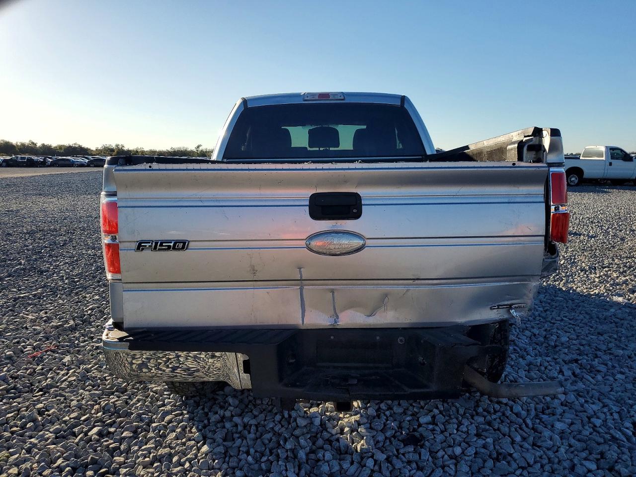 2011 FORD F150 SUPER CAB photo 6