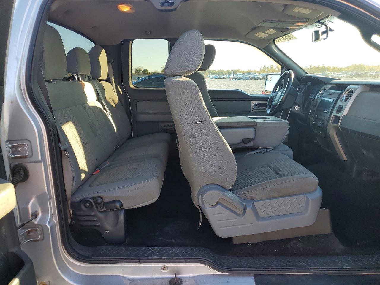 2011 FORD F150 SUPER CAB photo 10
