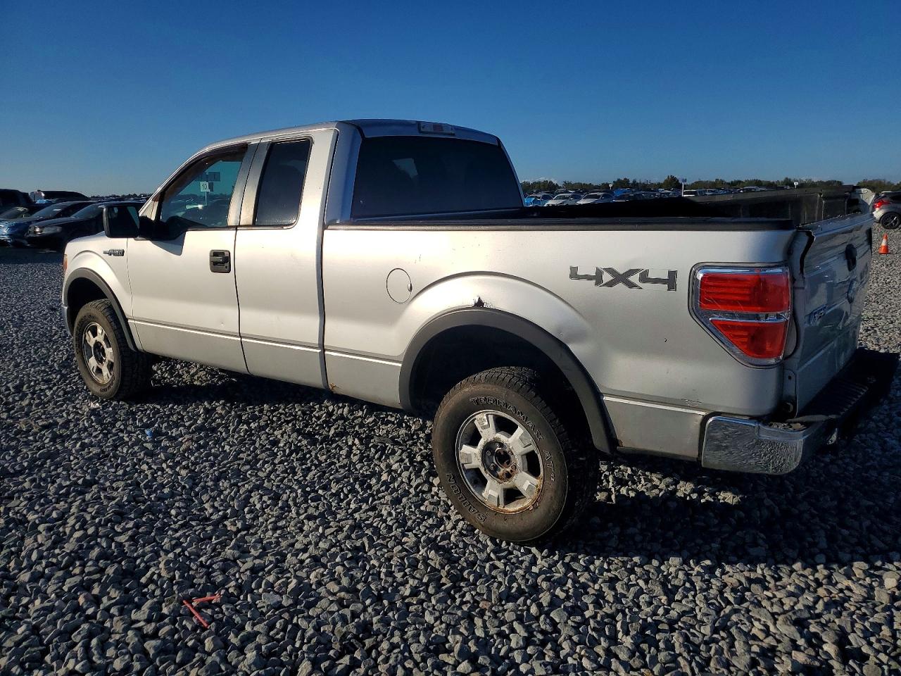 2011 FORD F150 SUPER CAB photo 2