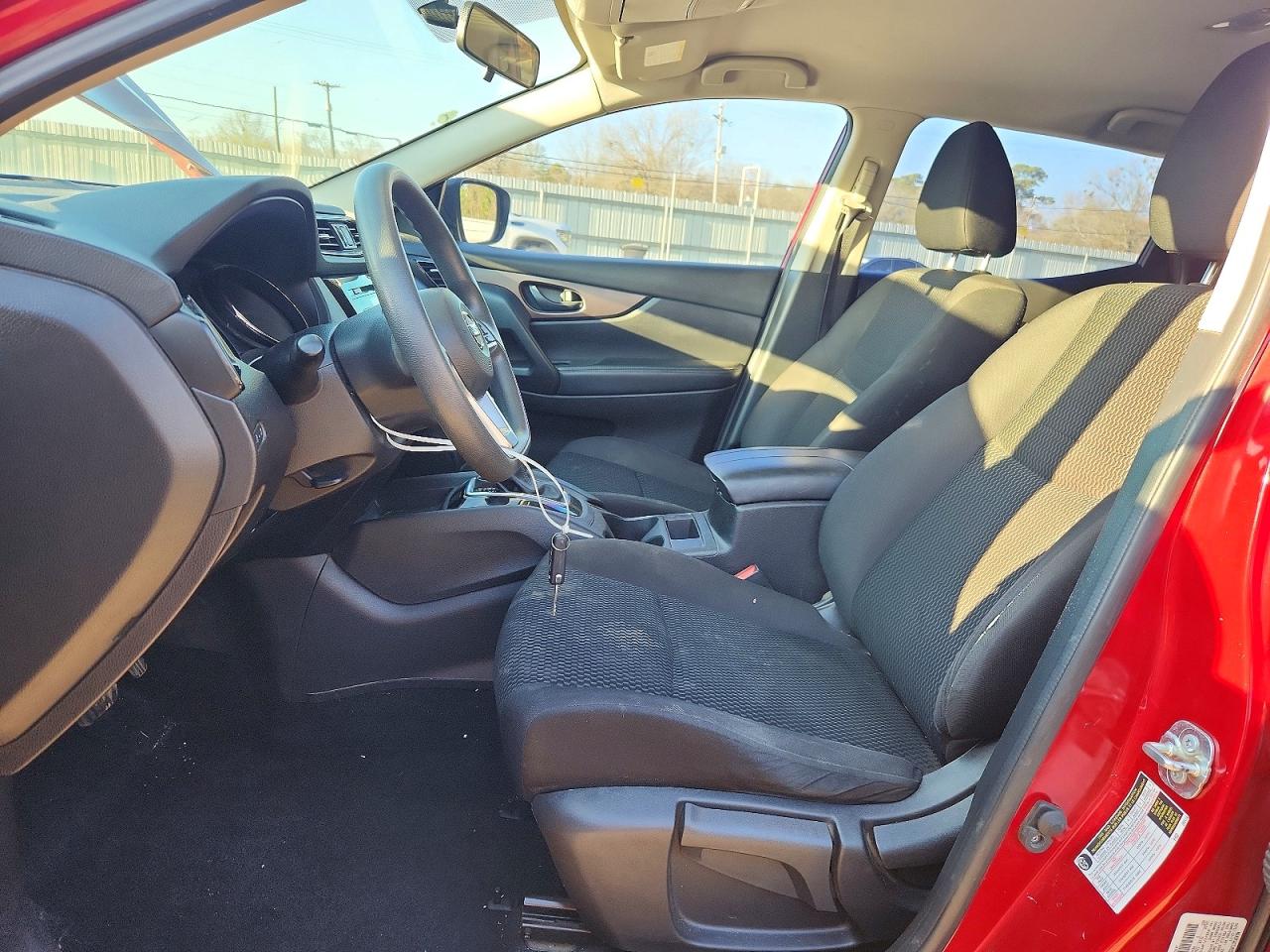 2018 NISSAN ROGUE SPORT S photo 7