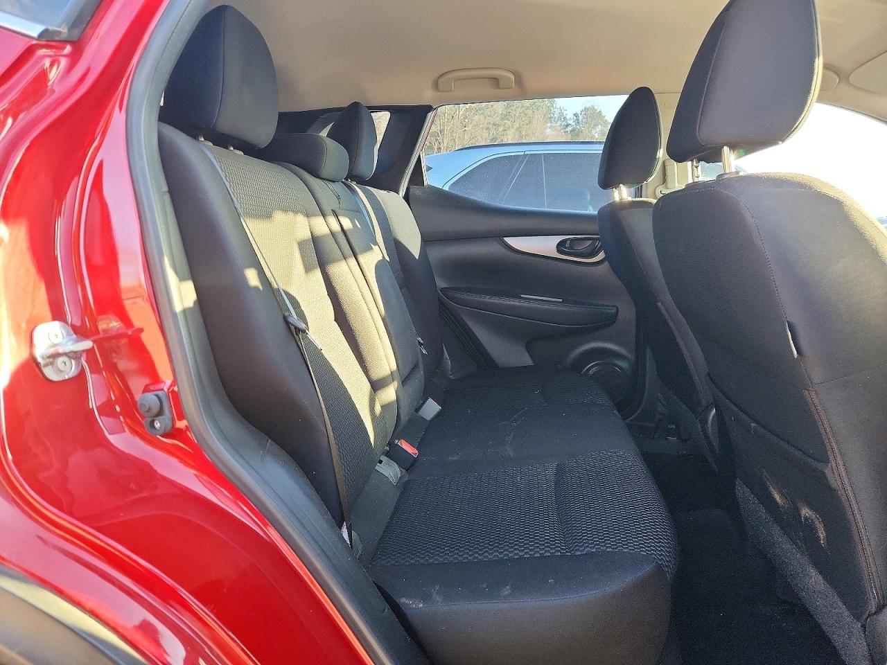 2018 NISSAN ROGUE SPORT S photo 11