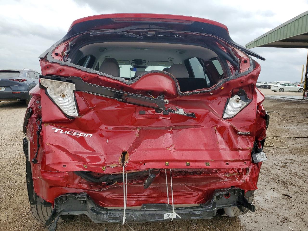 2025 HYUNDAI TUCSON SEL photo 6