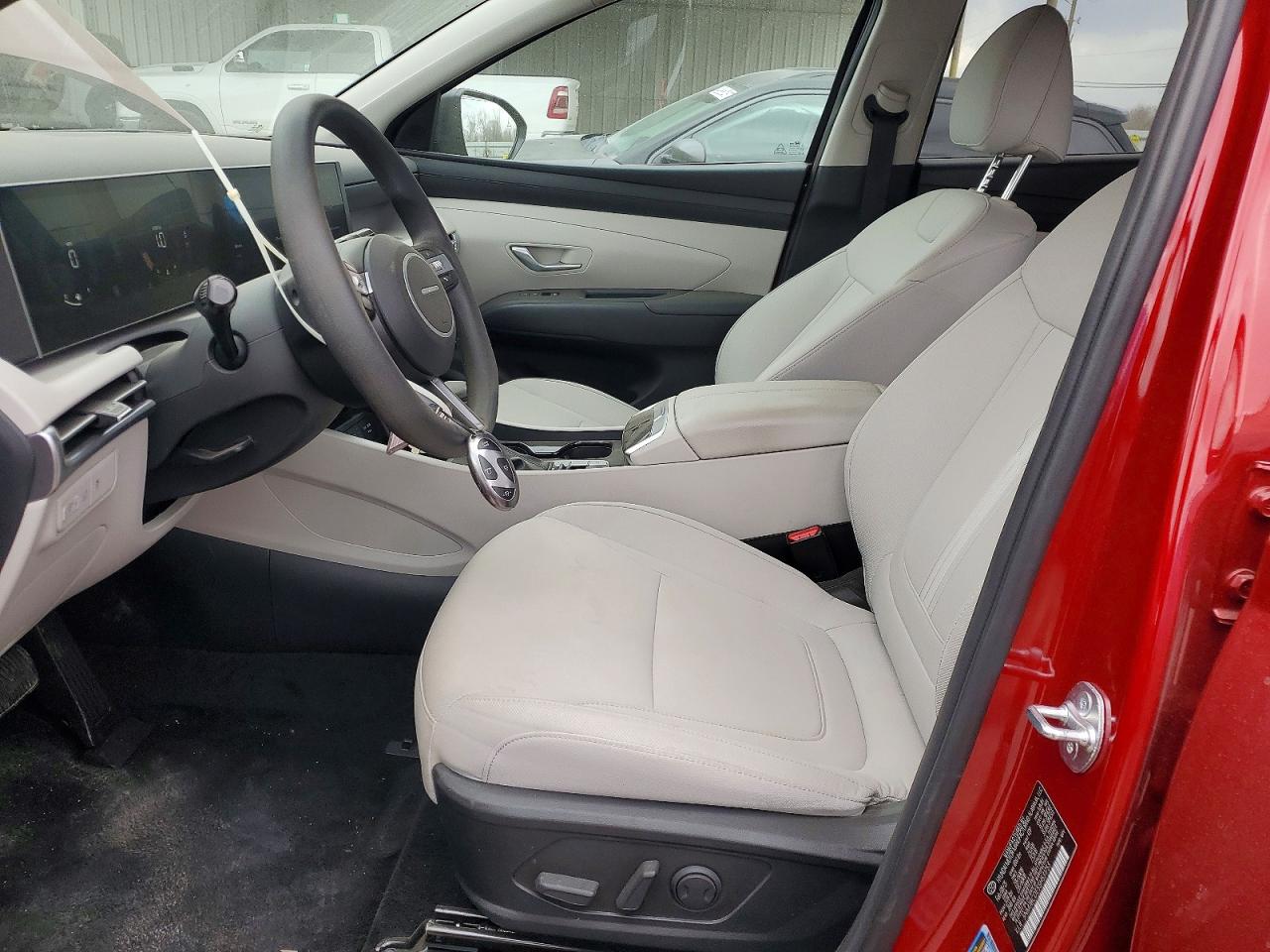 2025 HYUNDAI TUCSON SEL photo 7