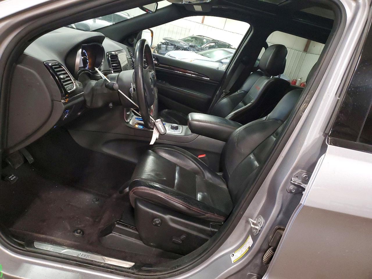 2019 JEEP GRAND CHEROKEE TRAILHAWK photo 7