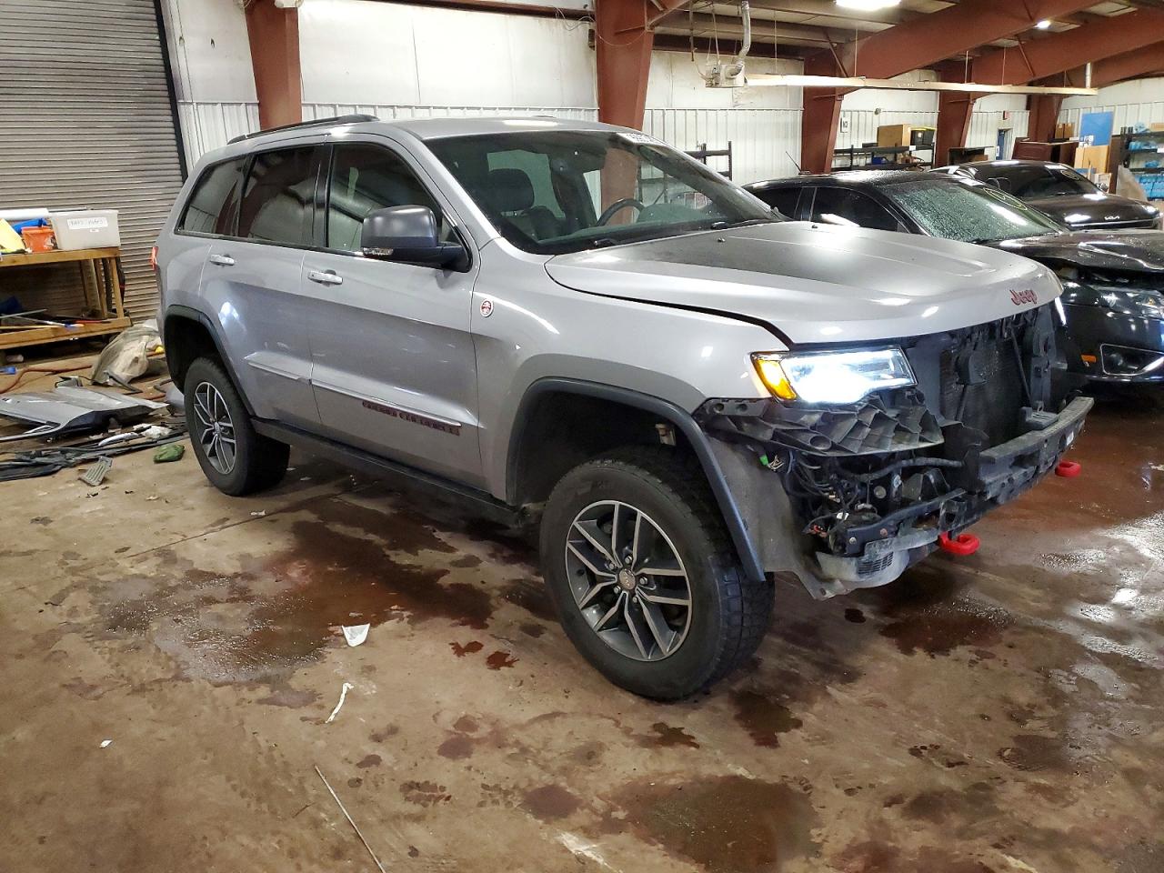 2019 JEEP GRAND CHEROKEE TRAILHAWK photo 4