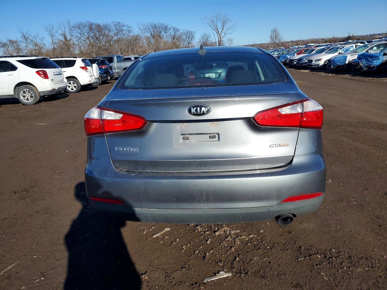 2015 KIA FORTE EX photo 6